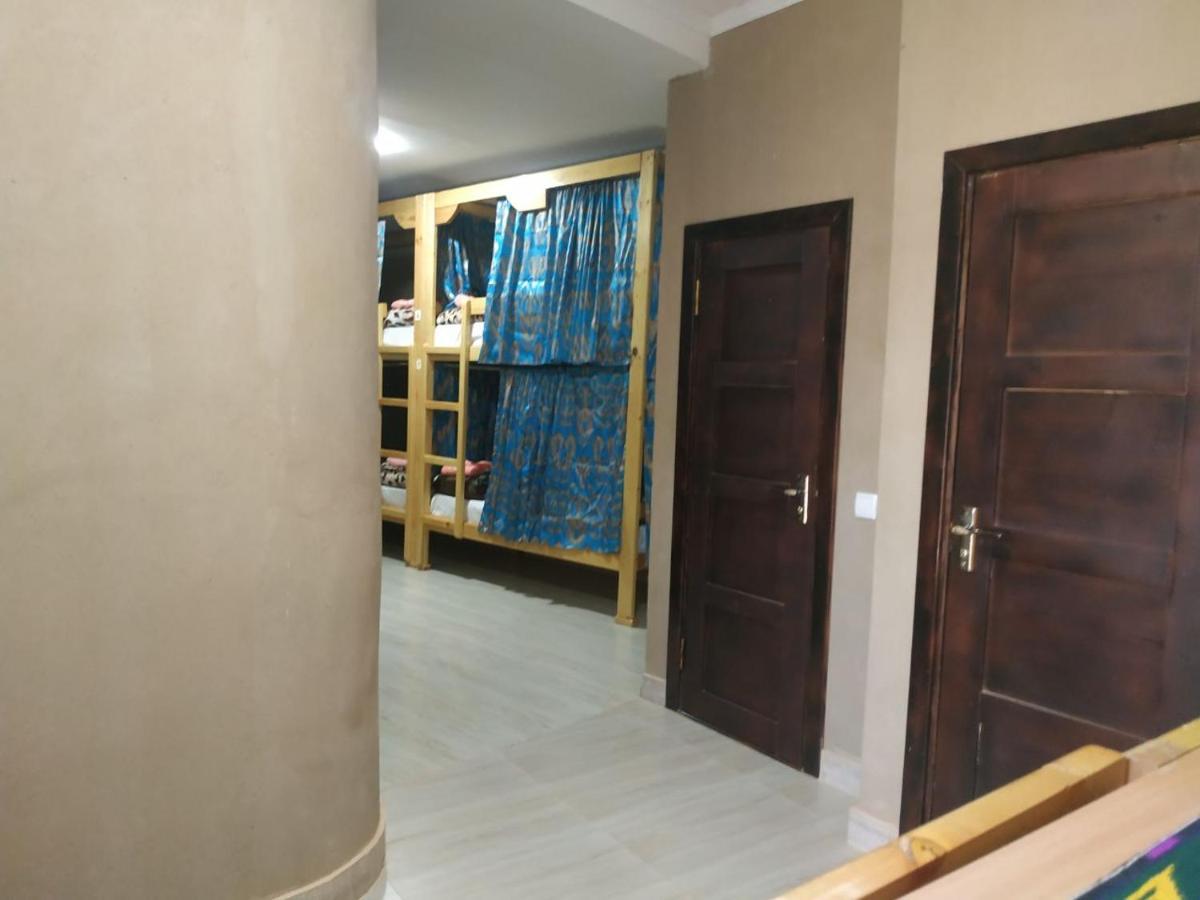 Azaliya Hostel Samarkand Buitenkant foto