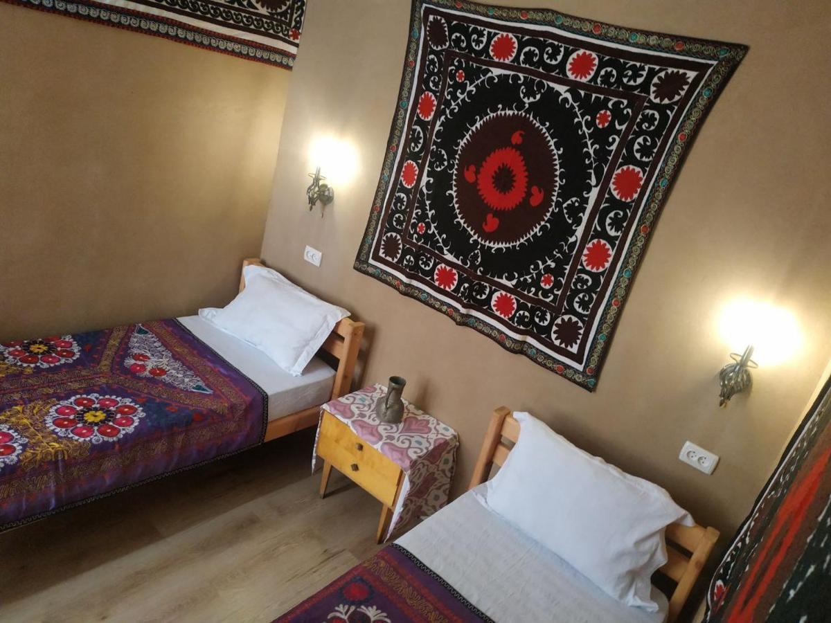 Azaliya Hostel Samarkand Buitenkant foto